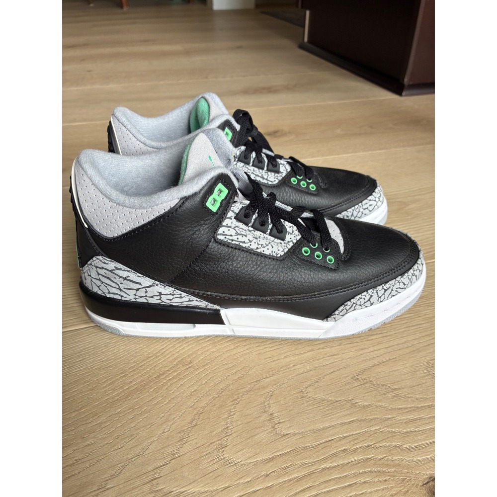 Nike Air Jordan 3 Retro Green Glow GS 6Y Black Grey DM0967-031